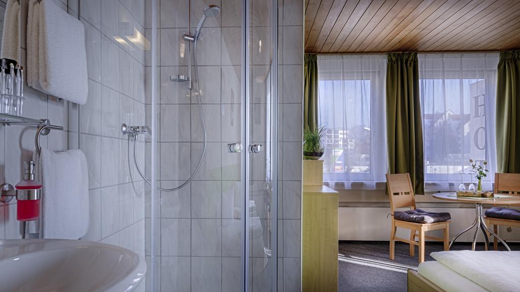 Hotel Luitpold Landshut Kamer foto