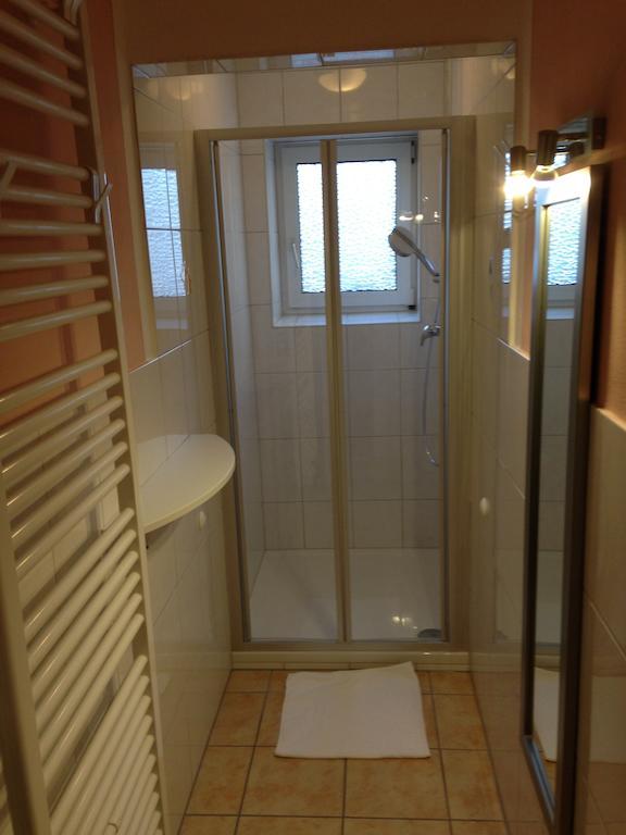 Hotel Luitpold Landshut Kamer foto